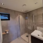 شقة Comfortable Sleeps 3 Near Center كريستينساند